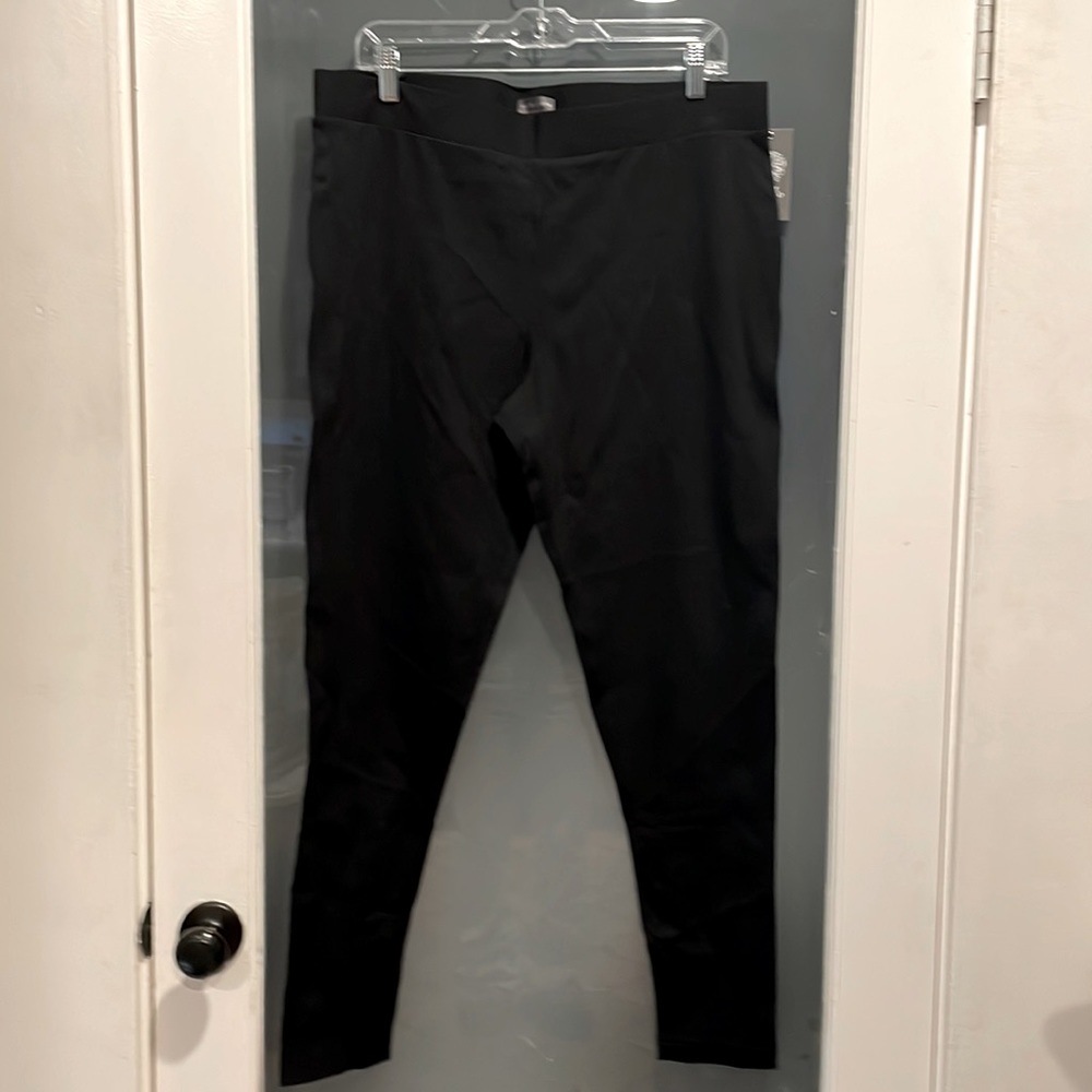 Women’s black pants